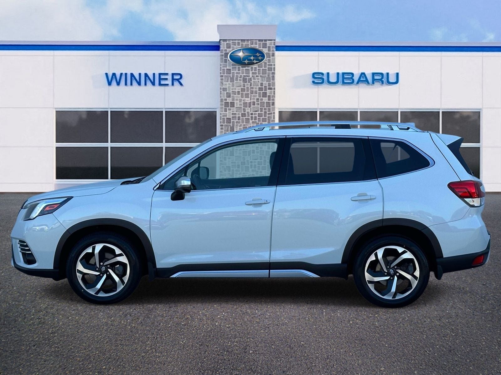 2023 Subaru Forester Touring
