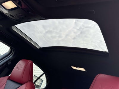 2023 Lexus UX 250h F SPORT Handling