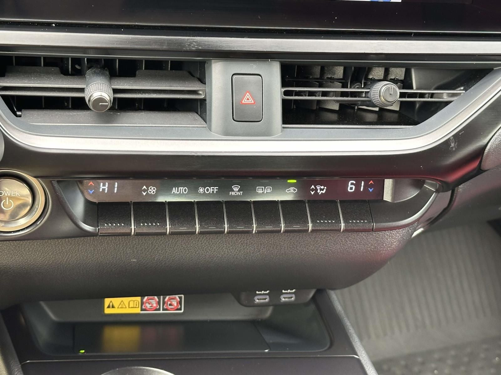 2023 Lexus UX 250h F SPORT Handling