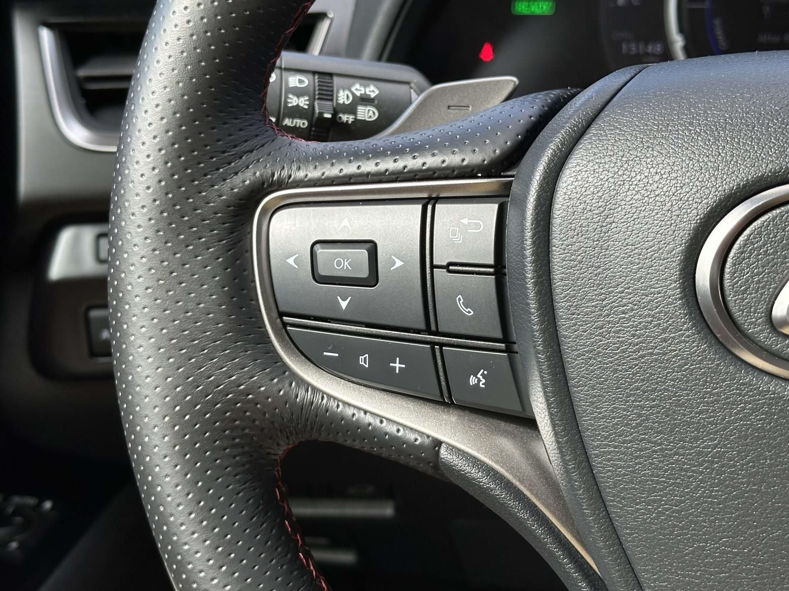 2023 Lexus UX 250h F SPORT Handling