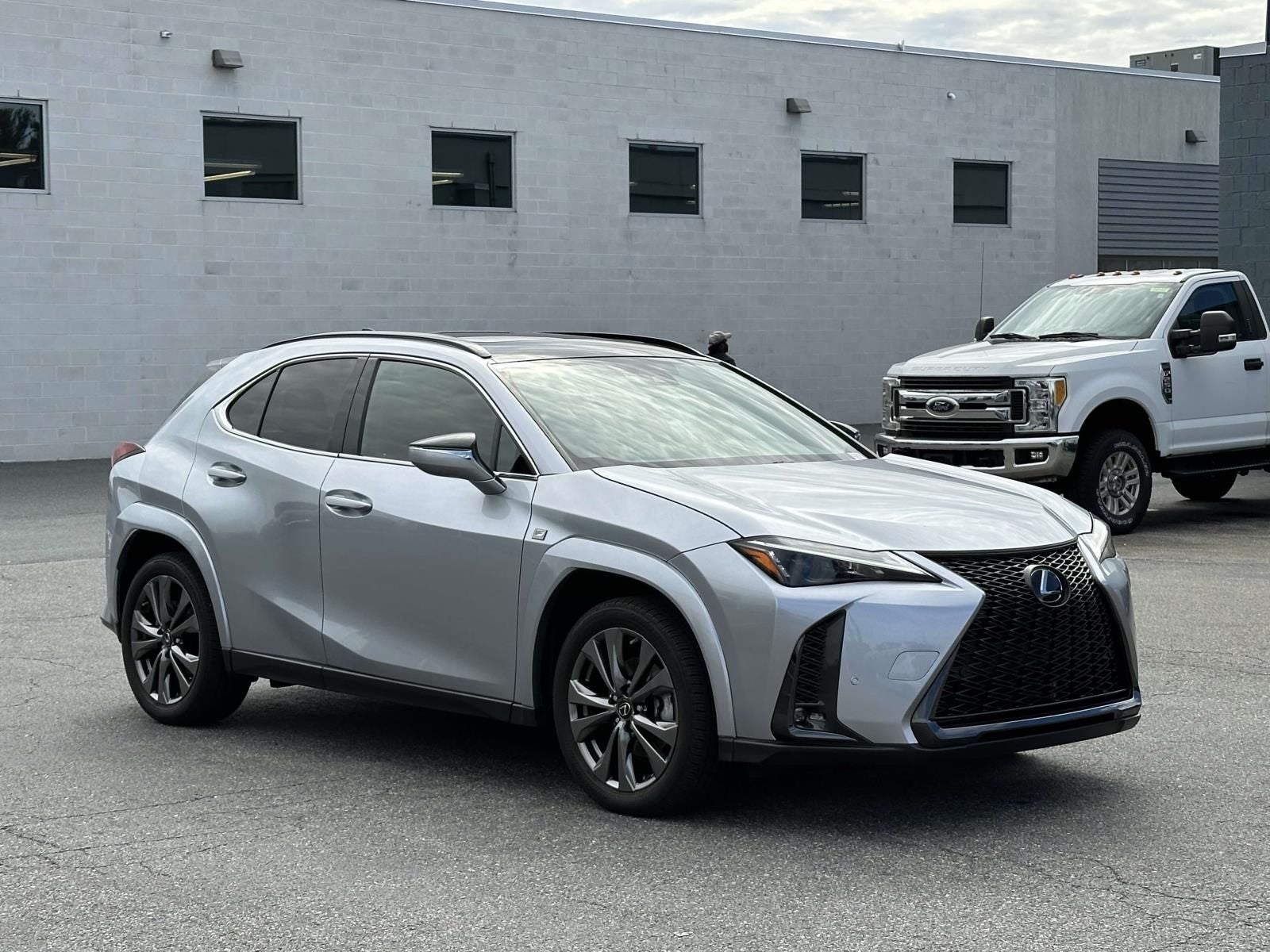 2023 Lexus UX 250h F SPORT Handling