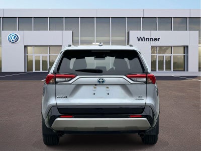 2022 Toyota RAV4 Hybrid SE