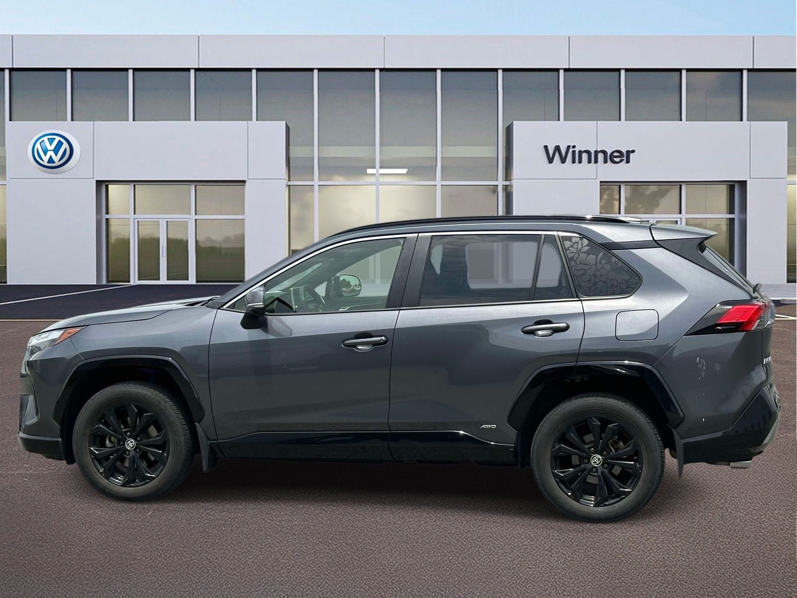 2023 Toyota RAV4 Hybrid SE