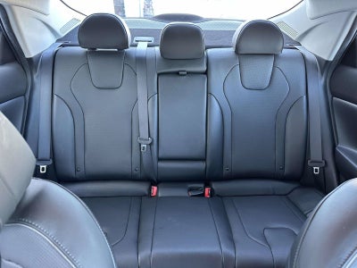 2022 Hyundai Elantra Limited