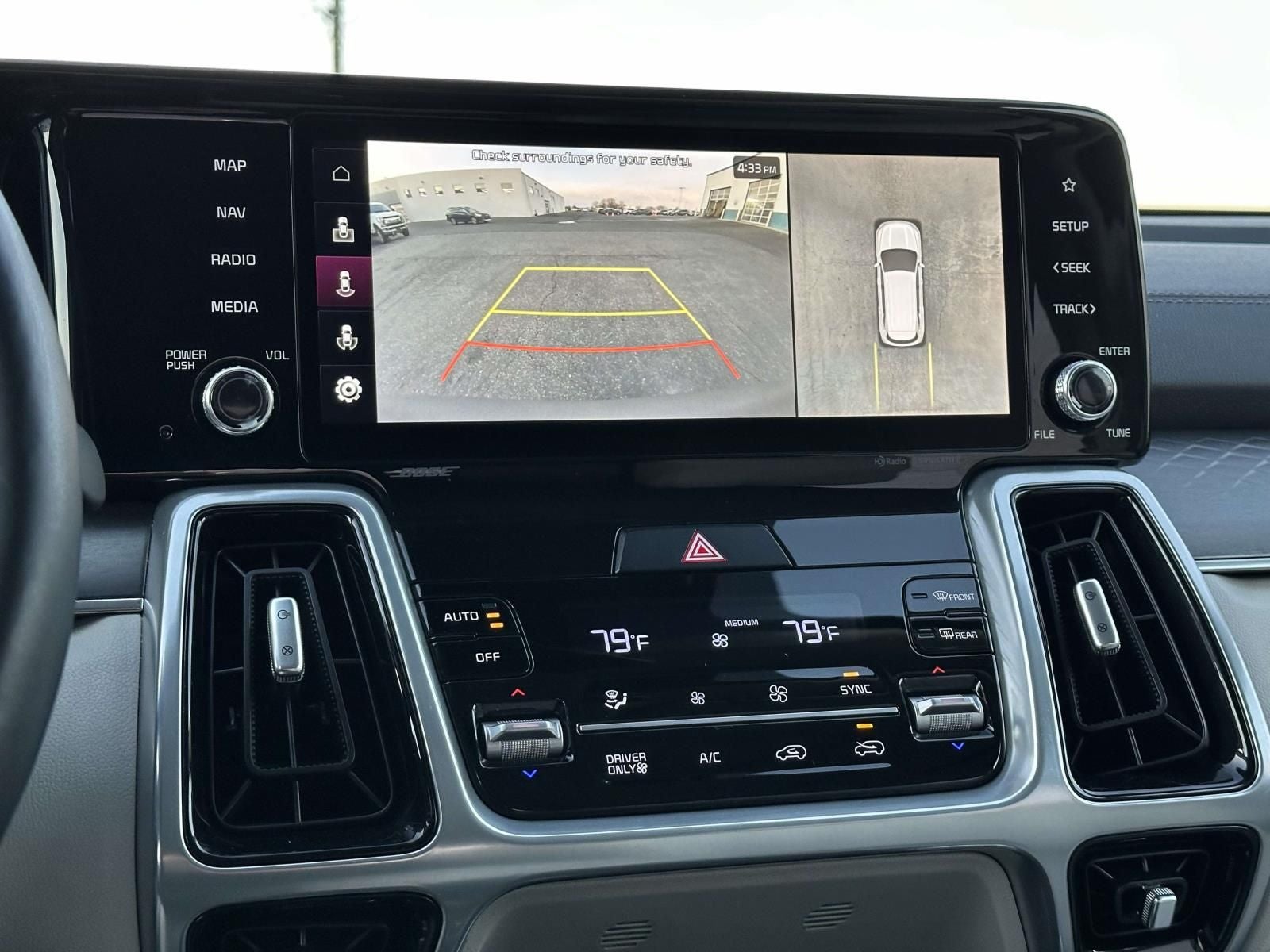 2024 Kia Sorento Plug-In Hybrid SX Prestige