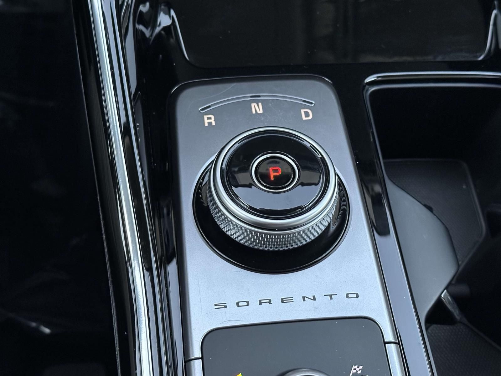 2024 Kia Sorento Plug-In Hybrid SX Prestige