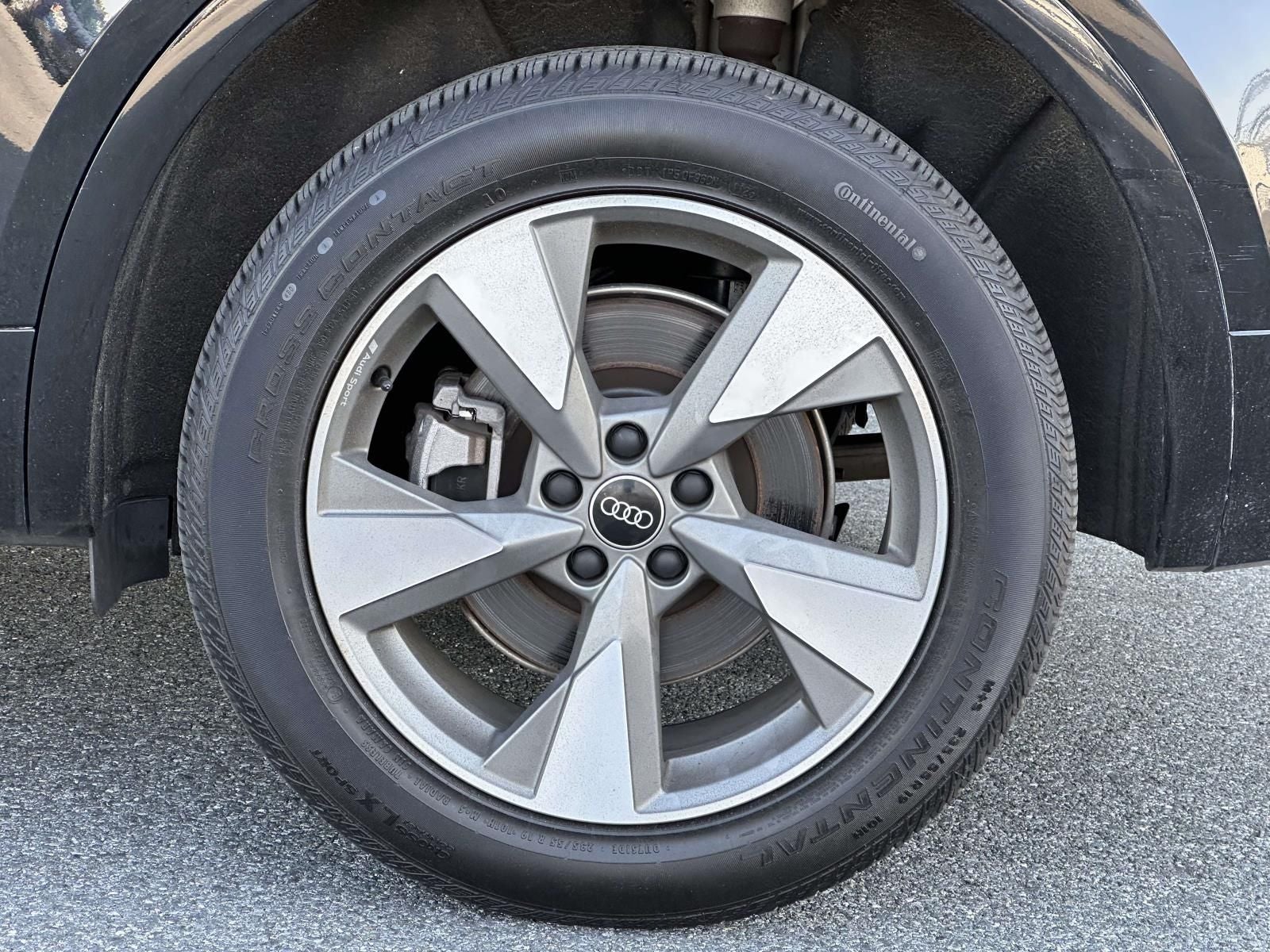 2023 Audi Q5 40 Premium quattro