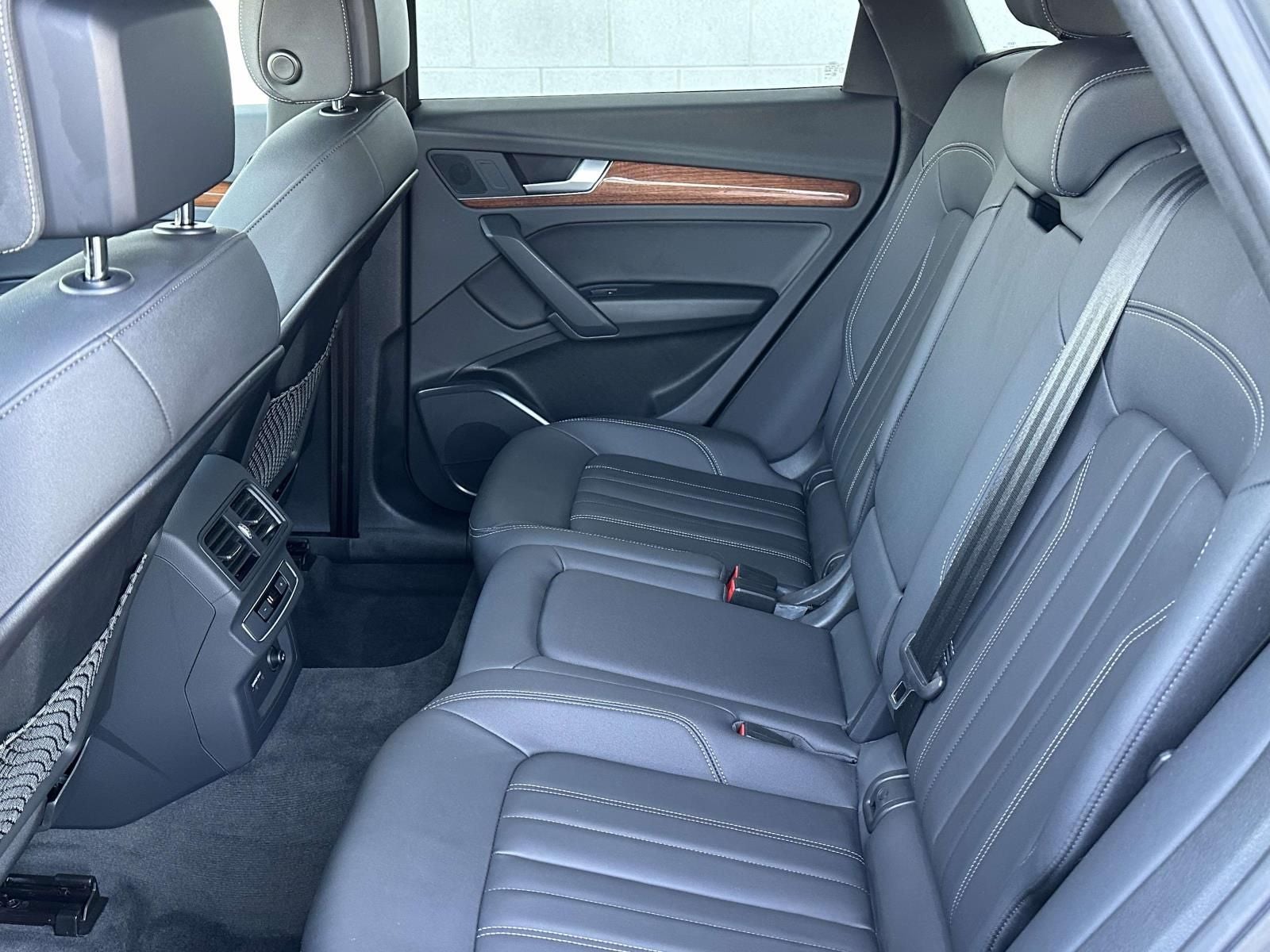 2023 Audi Q5 45 S line Premium quattro