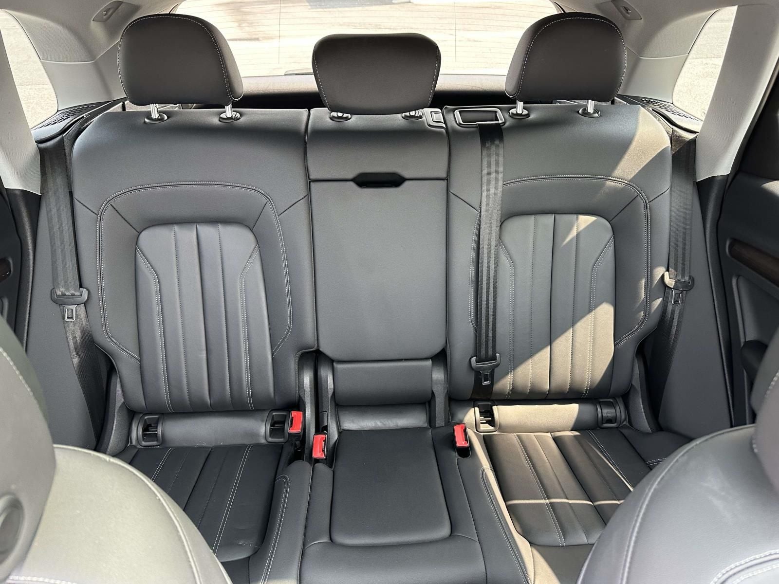2023 Audi Q5 45 S line Premium quattro