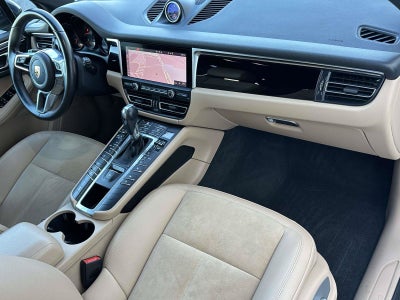2021 Porsche Macan Base