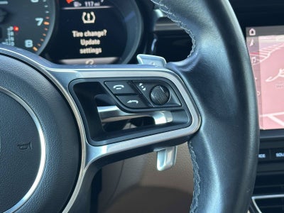 2021 Porsche Macan Base