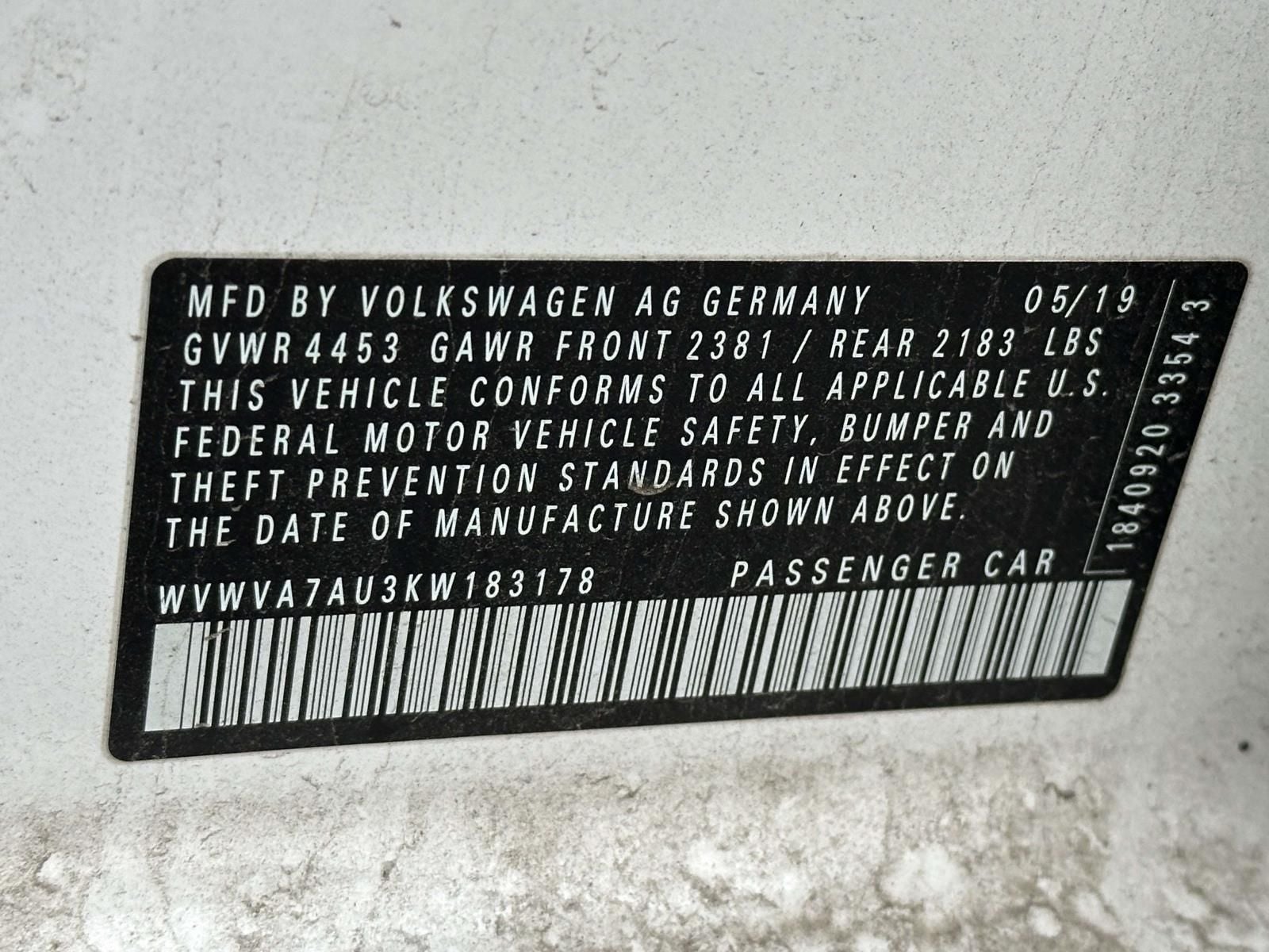 2019 Volkswagen Golf R DCC & Navigation 4Motion