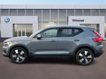 2020 Volvo XC40 Momentum