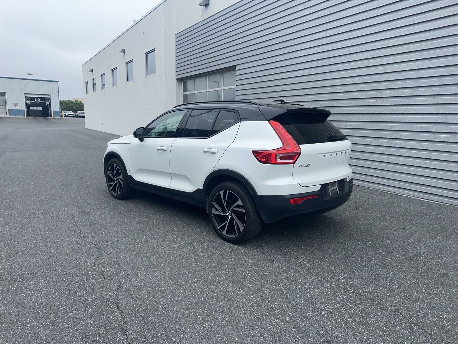 2021 Volvo XC40 R-Design