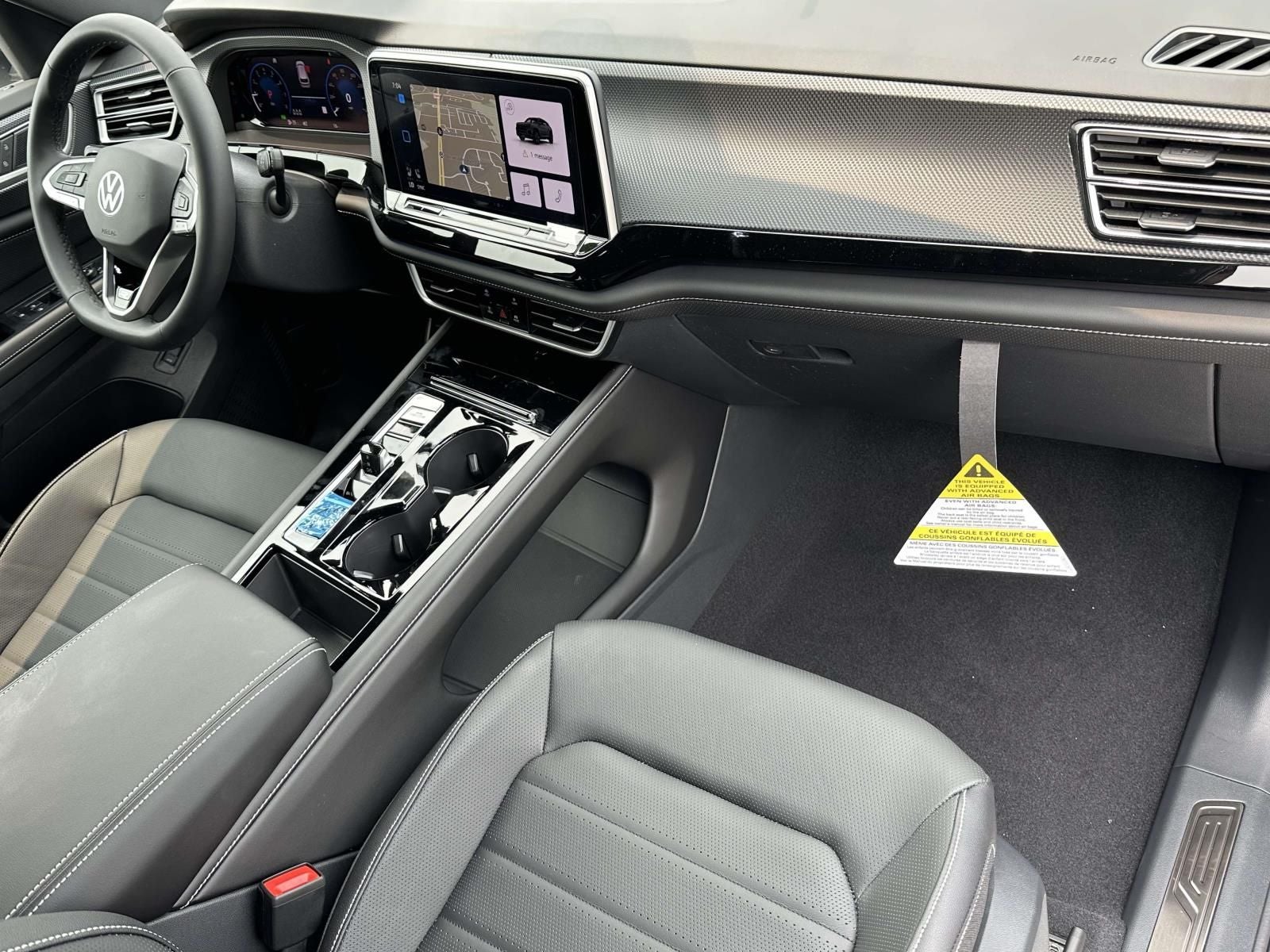 2026 Volkswagen Atlas Cross Sport 2.0T SEL R-Line Black