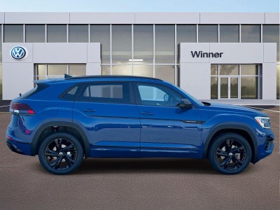 2026 Volkswagen Atlas Cross Sport 2.0T SEL R-Line Black