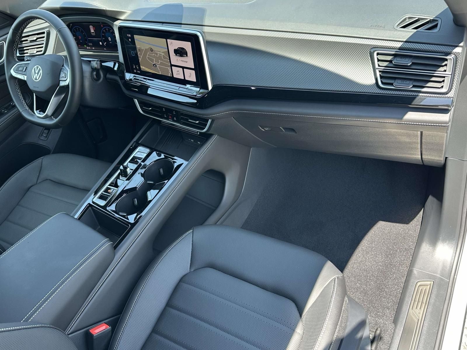 2026 Volkswagen Atlas Cross Sport 2.0T SEL