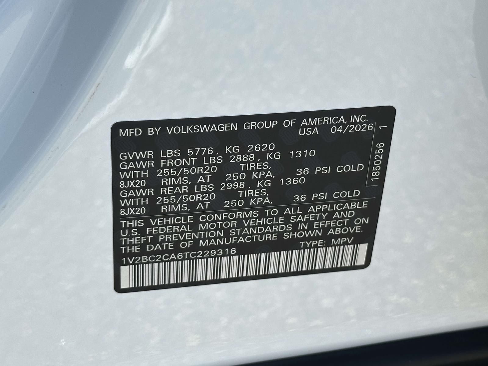 2026 Volkswagen Atlas Cross Sport 2.0T SEL