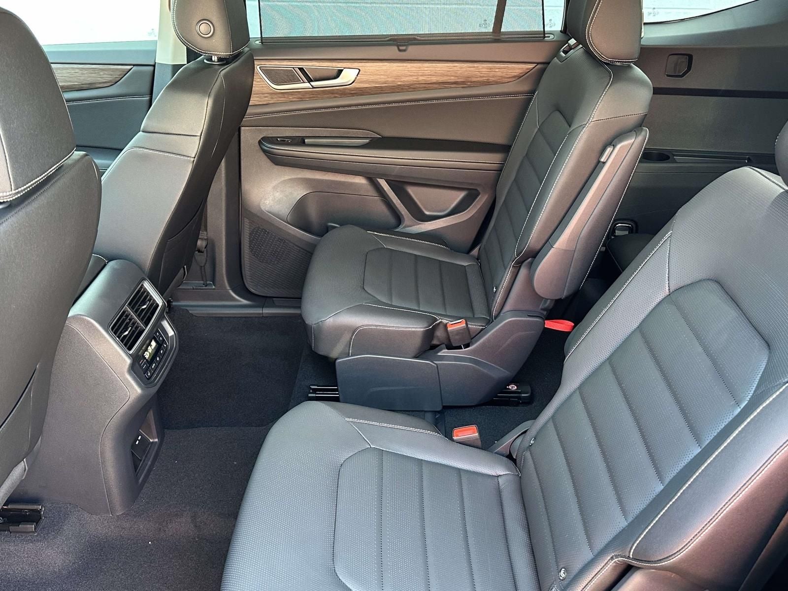 2026 Volkswagen Atlas 2.0T SEL