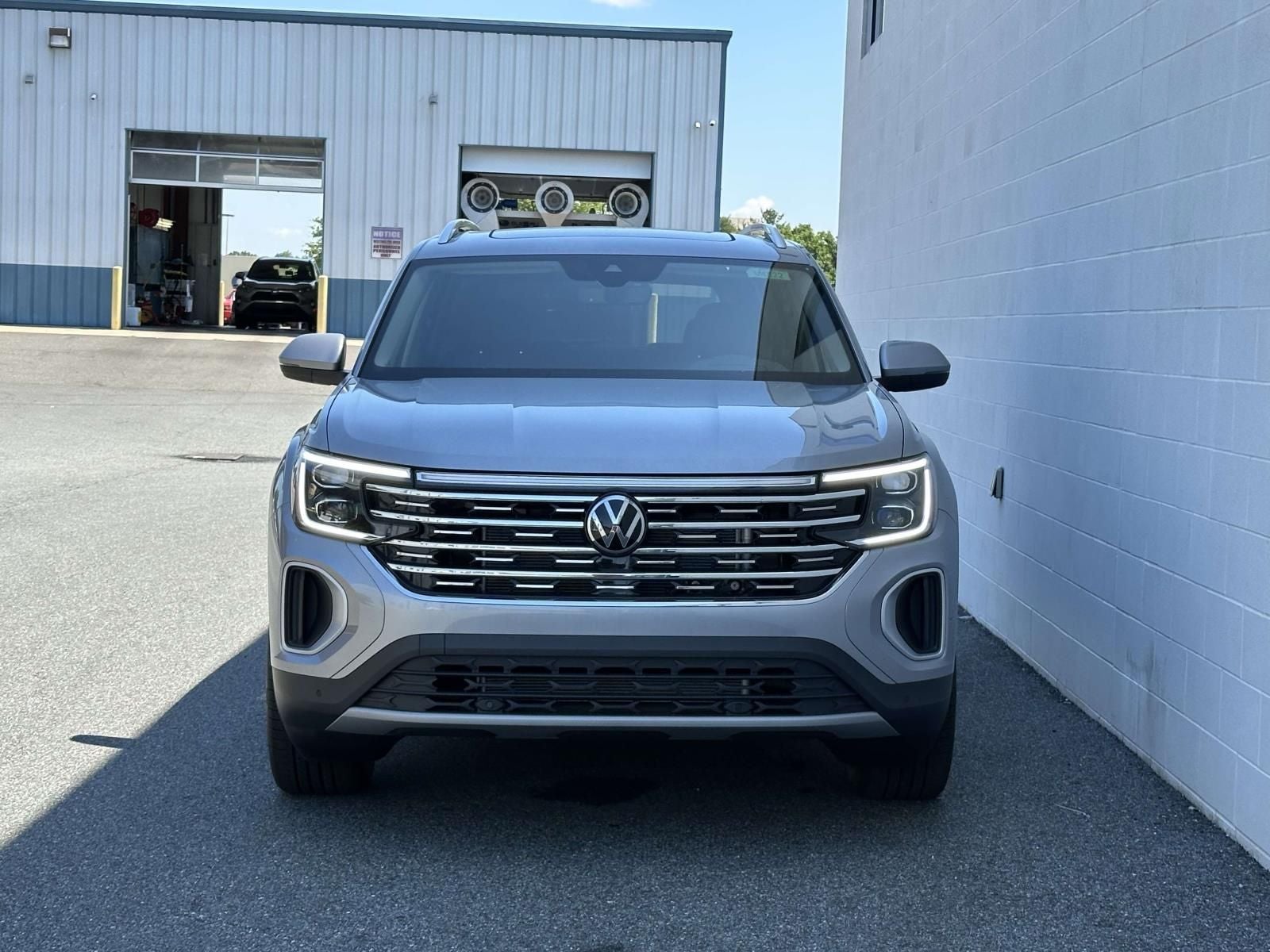 2026 Volkswagen Atlas 2.0T SEL