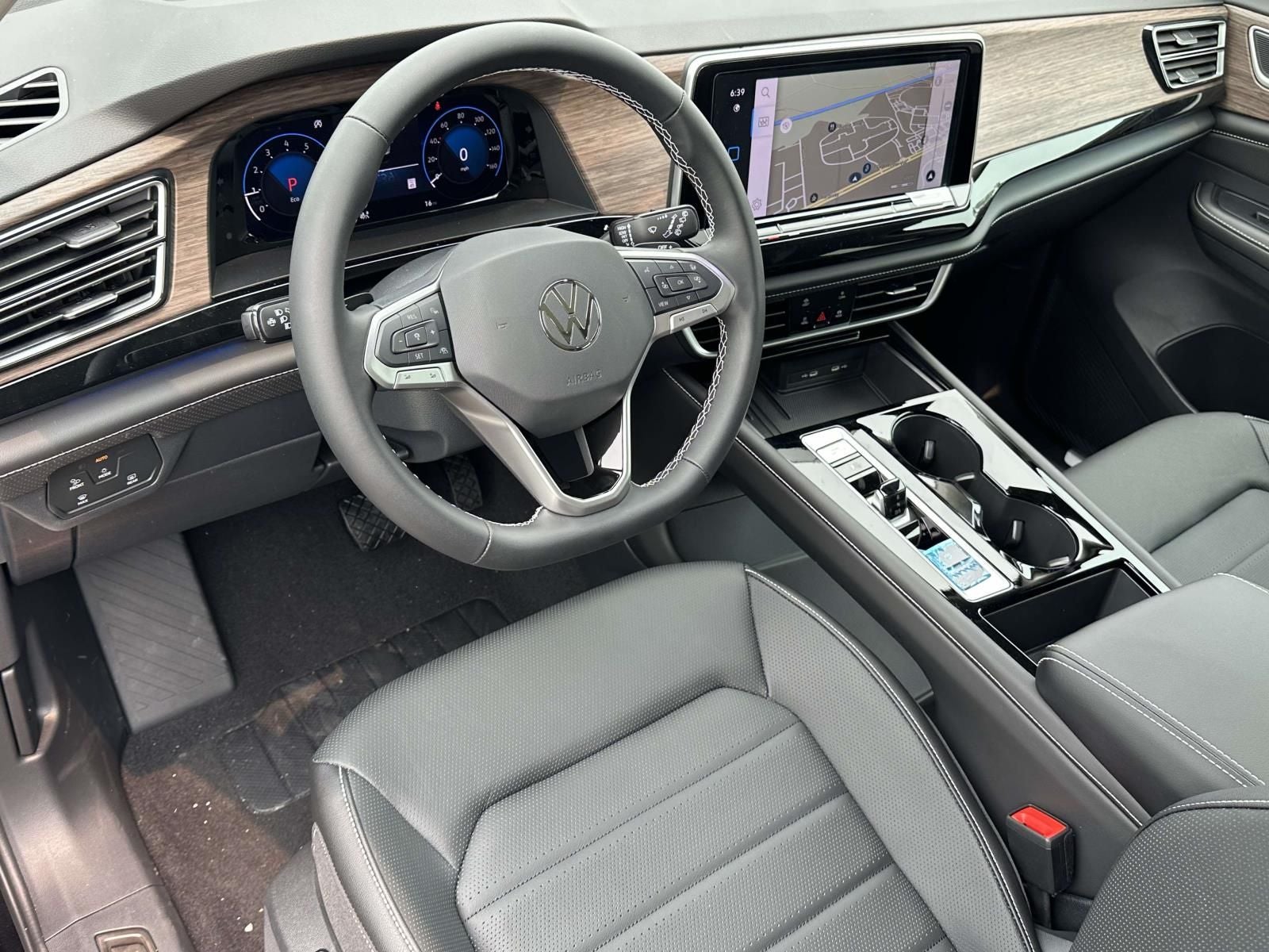2026 Volkswagen Atlas 2.0T SEL
