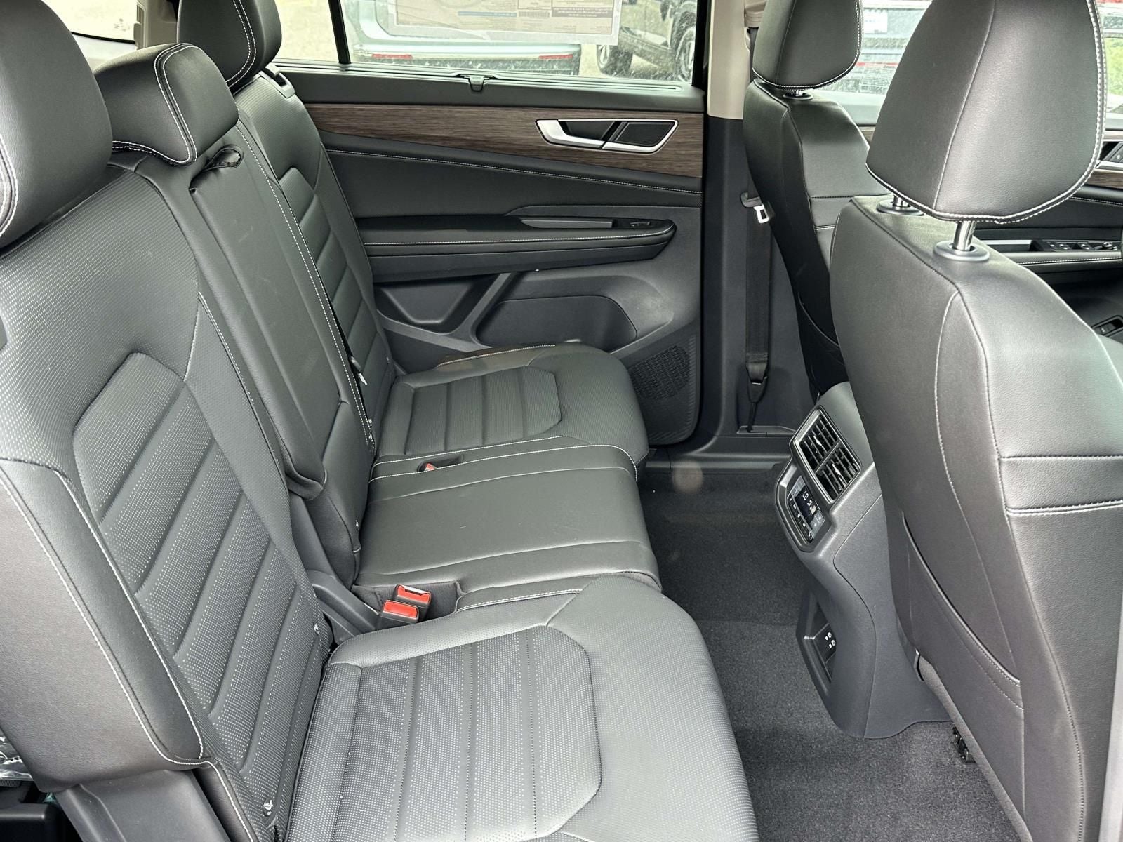 2026 Volkswagen Atlas 2.0T SEL