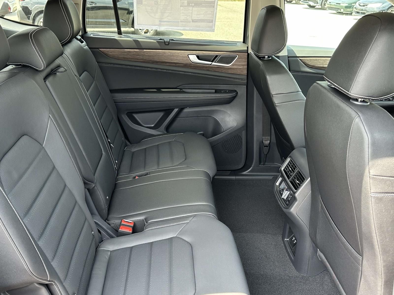 2026 Volkswagen Atlas 2.0T SEL