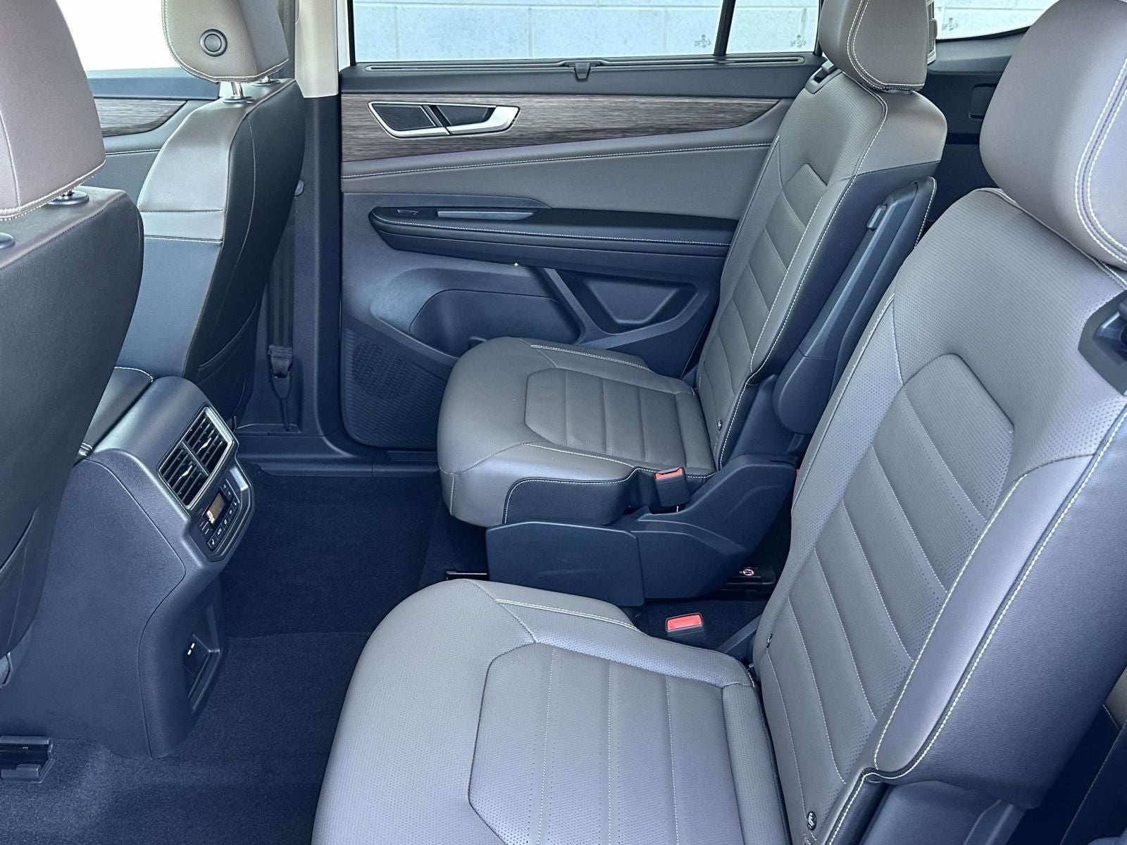 2026 Volkswagen Atlas 2.0T SEL