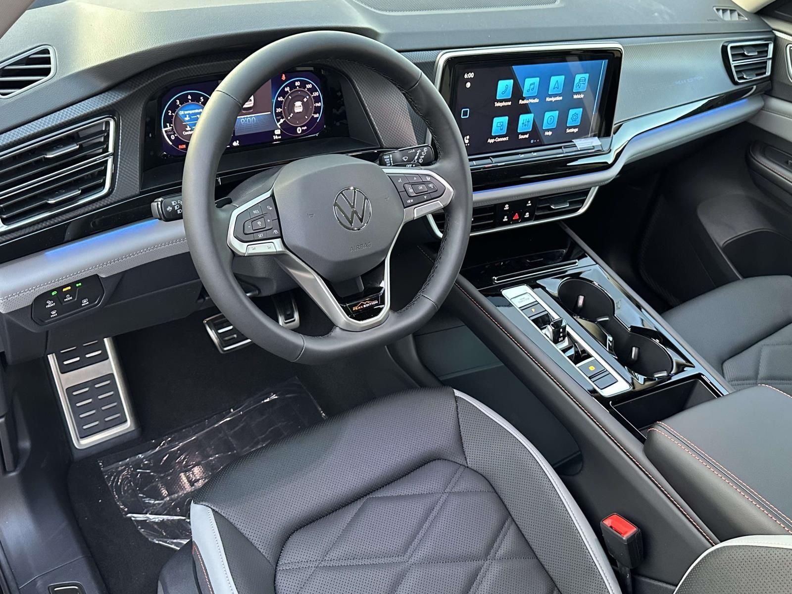 2026 Volkswagen Atlas 2.0T Peak Edition