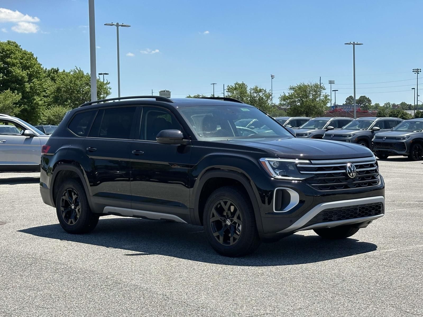 2026 Volkswagen Atlas 2.0T Peak Edition