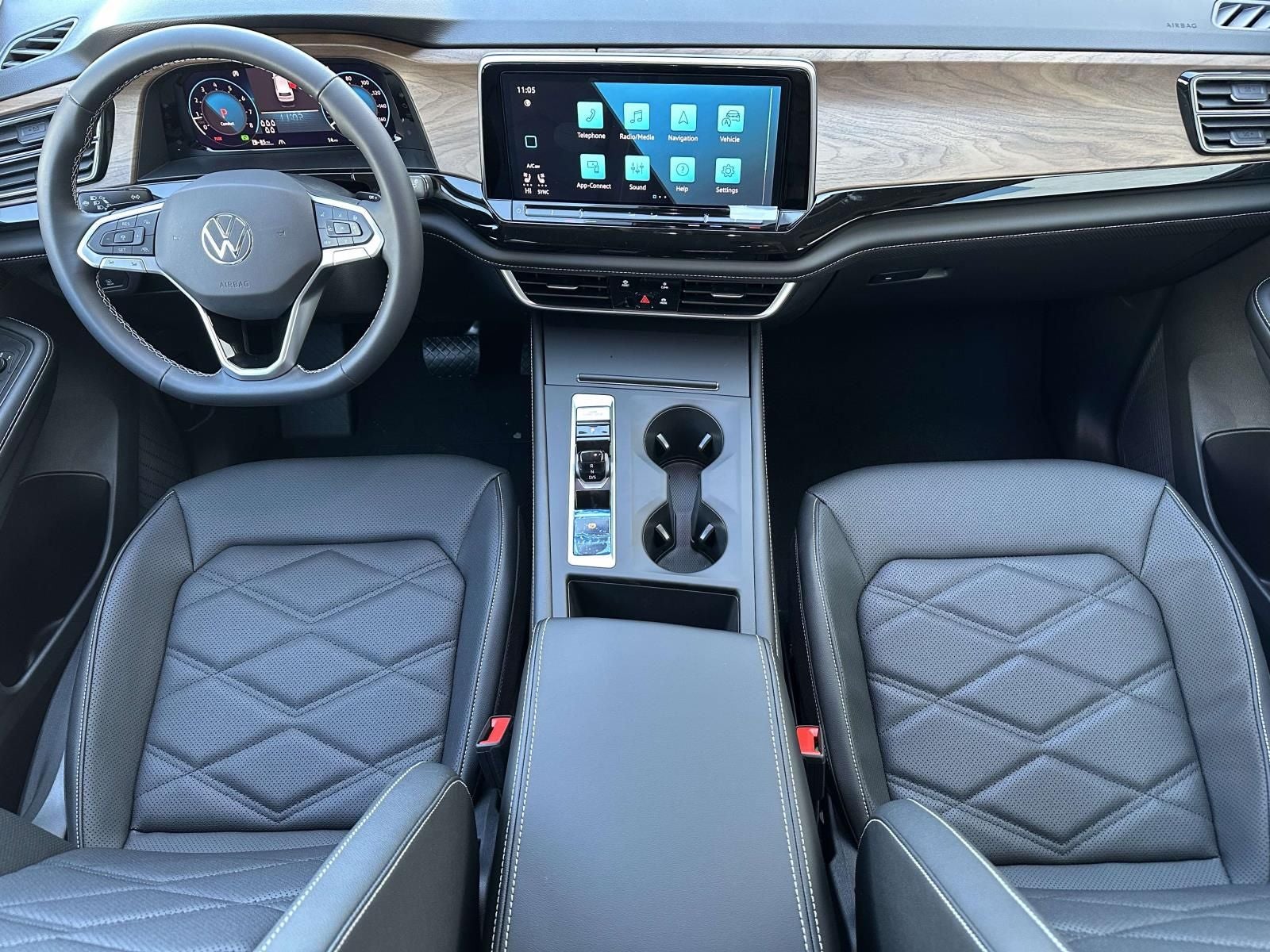 2026 Volkswagen Atlas 2.0T SE