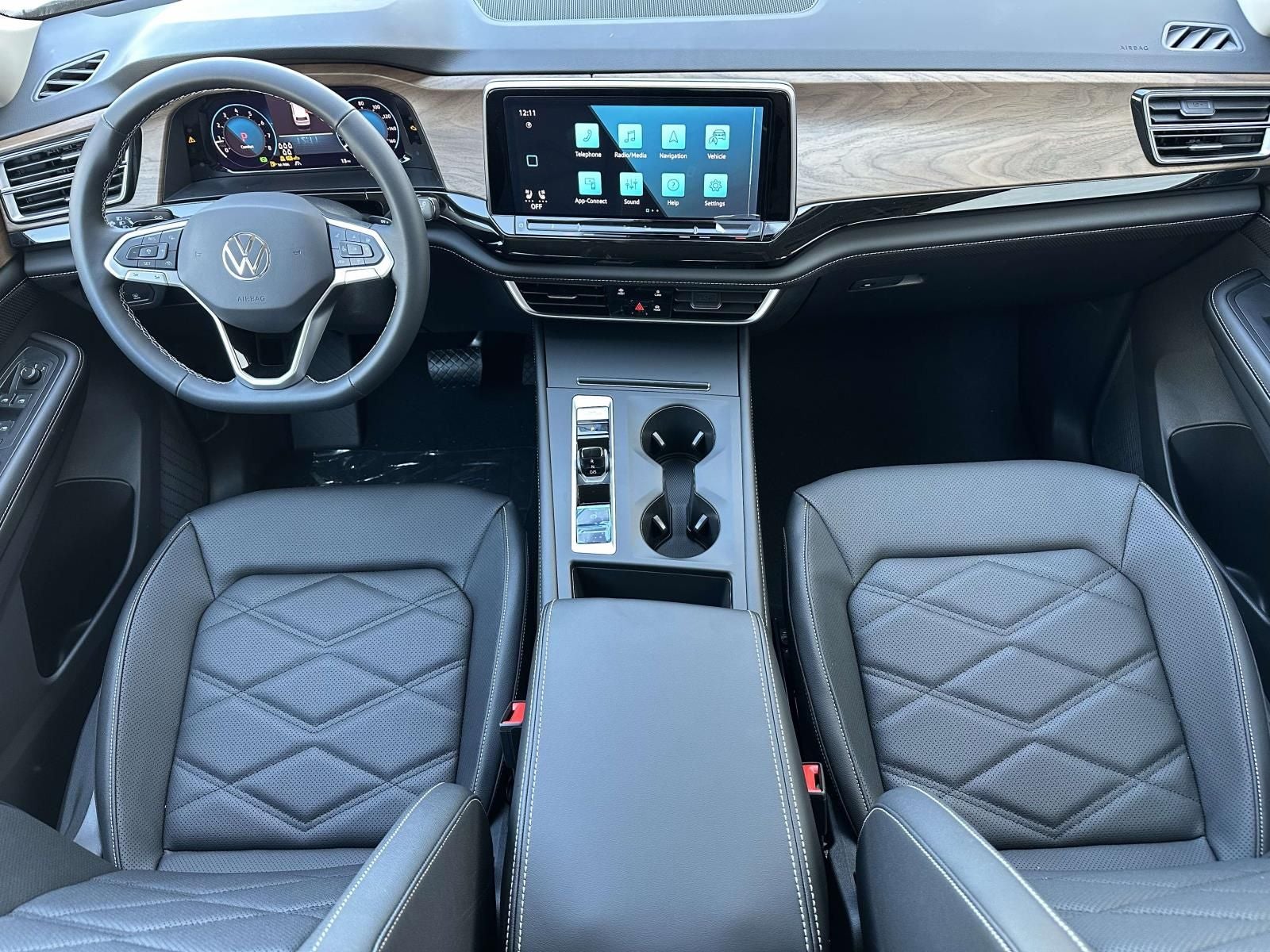 2026 Volkswagen Atlas 2.0T SE