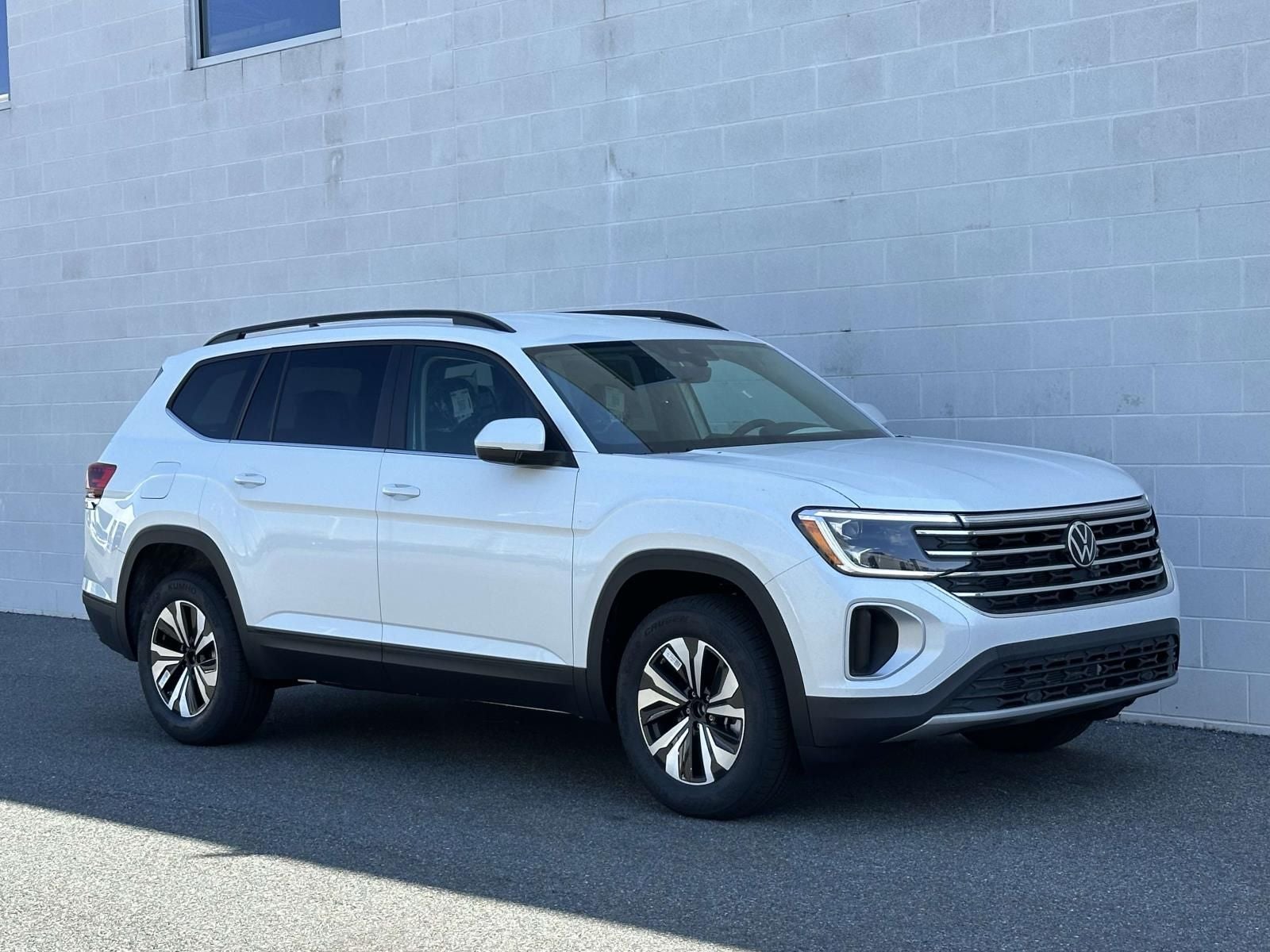 2026 Volkswagen Atlas 2.0T SE