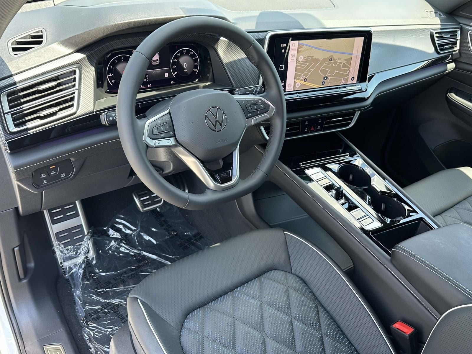 2026 Volkswagen Atlas Cross Sport 2.0T SEL Premium R-Line