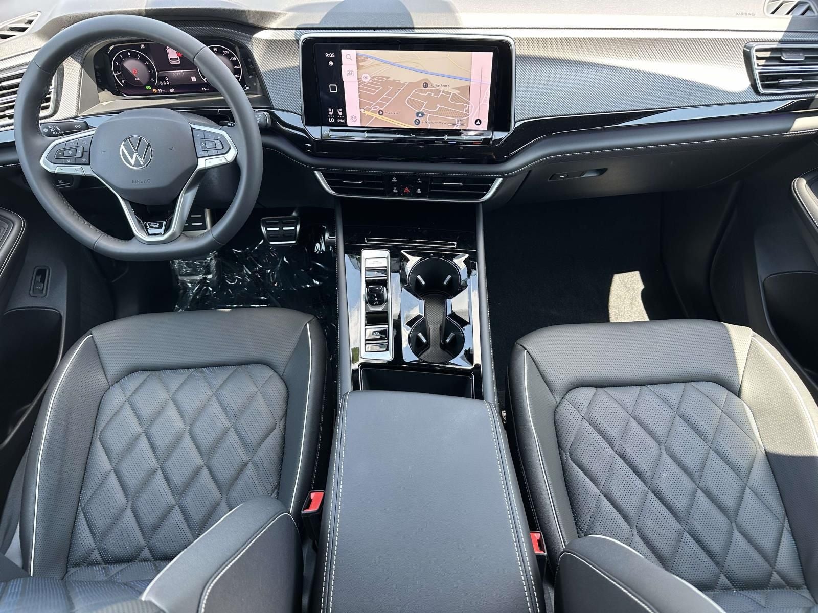 2026 Volkswagen Atlas Cross Sport 2.0T SEL Premium R-Line