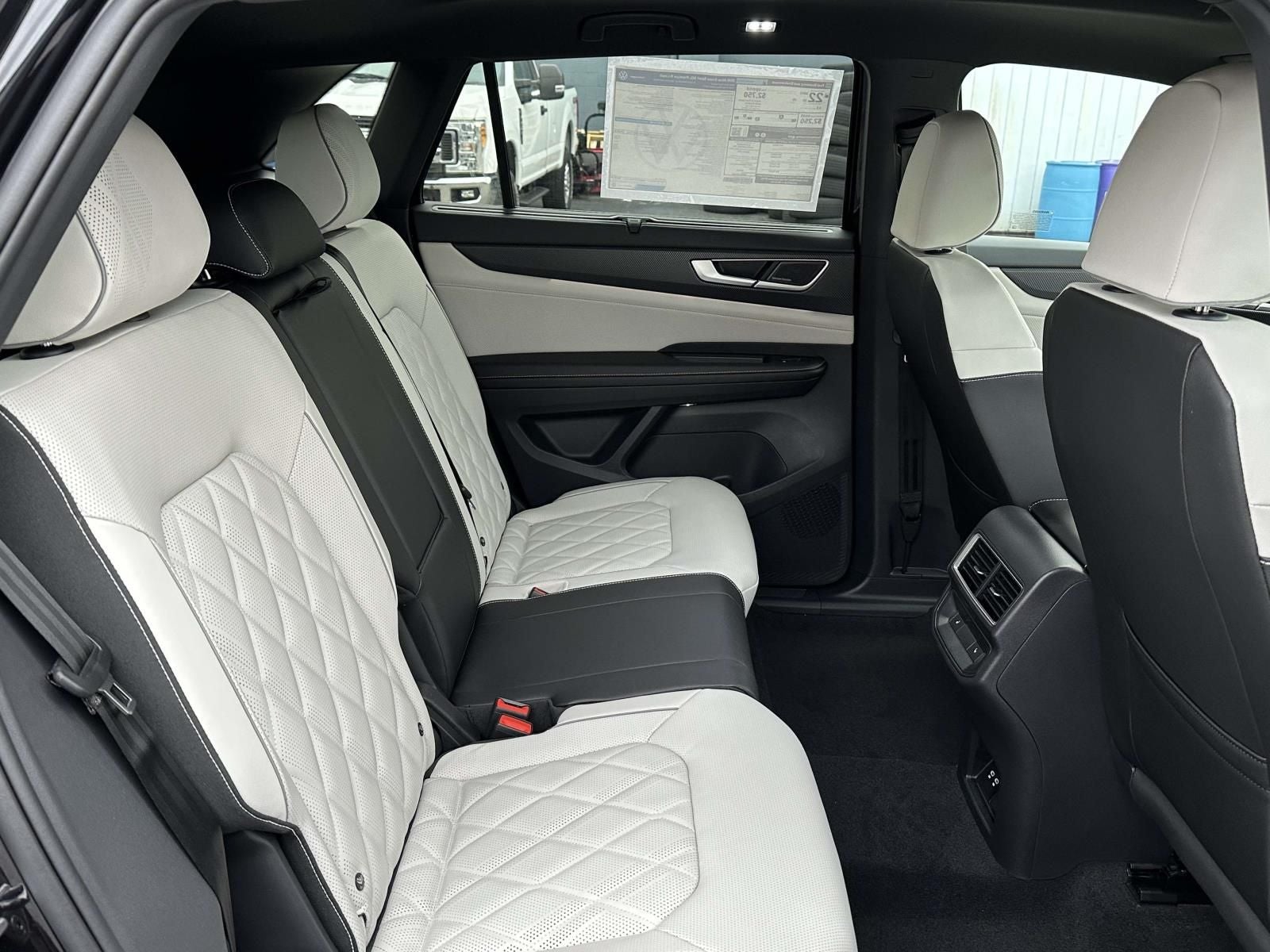 2026 Volkswagen Atlas Cross Sport 2.0T SEL Premium R-Line