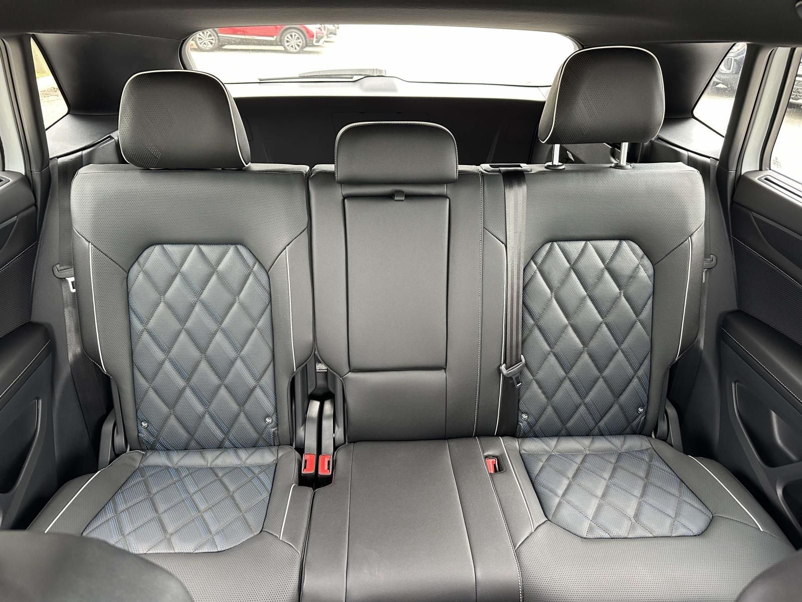 2026 Volkswagen Atlas Cross Sport 2.0T SEL Premium R-Line
