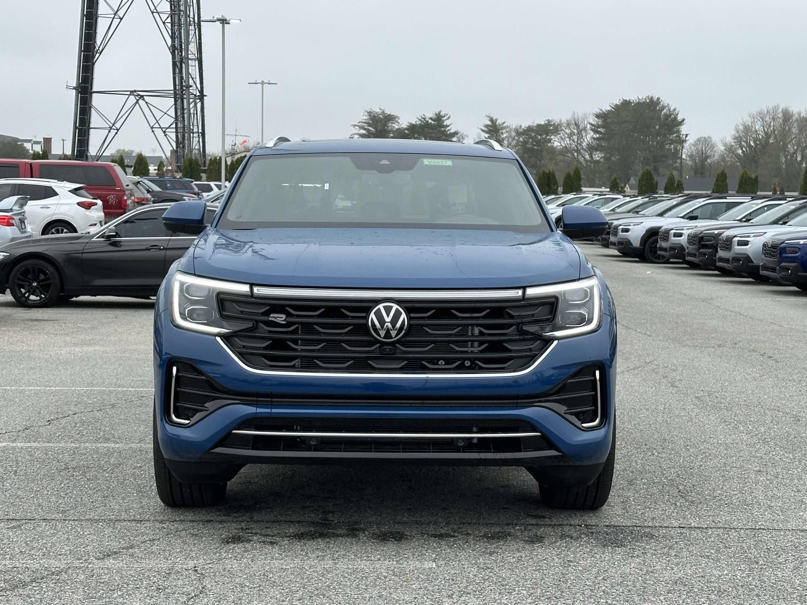 2026 Volkswagen Atlas Cross Sport 2.0T SEL Premium R-Line