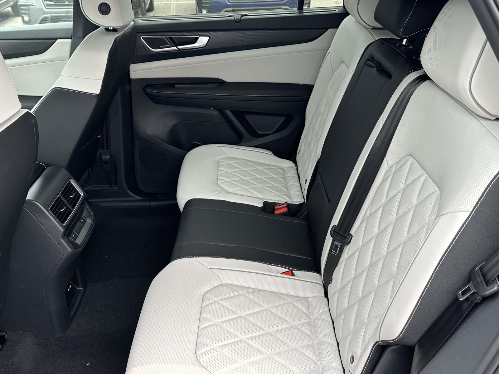 2026 Volkswagen Atlas Cross Sport 2.0T SEL Premium R-Line