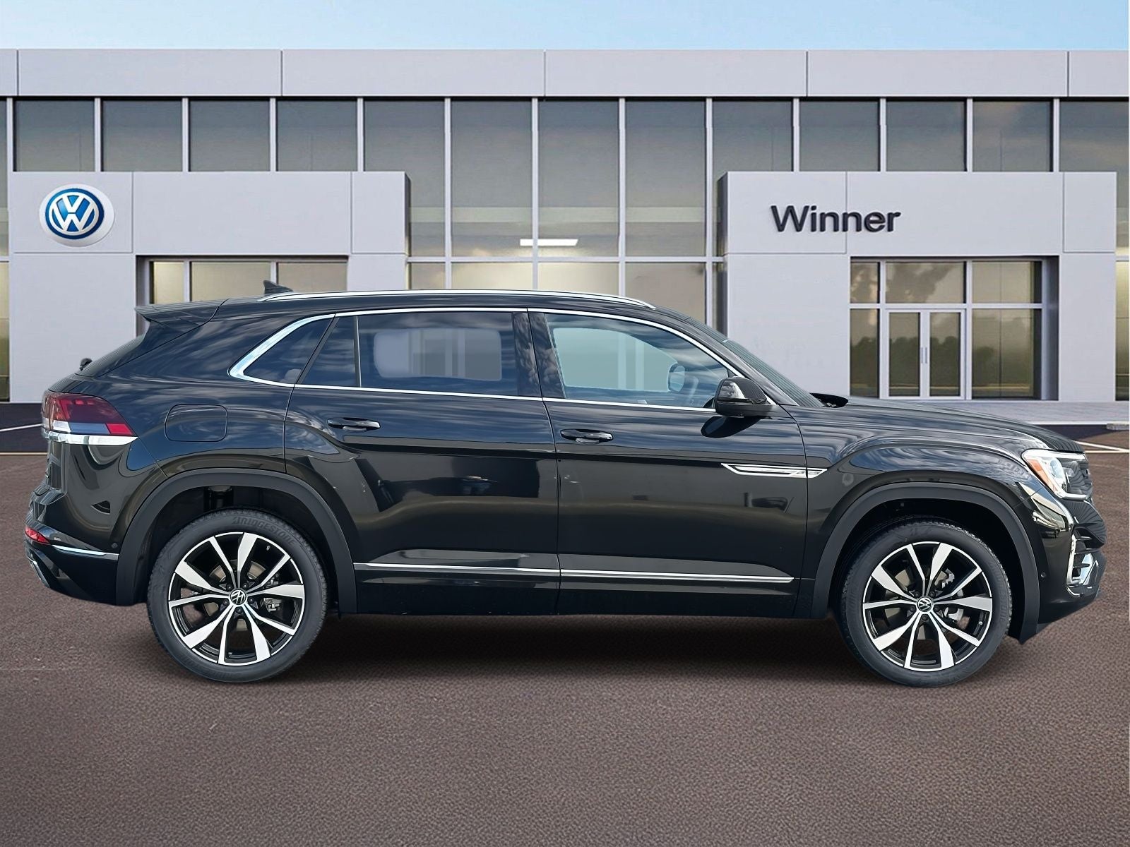 2026 Volkswagen Atlas Cross Sport 2.0T SEL Premium R-Line