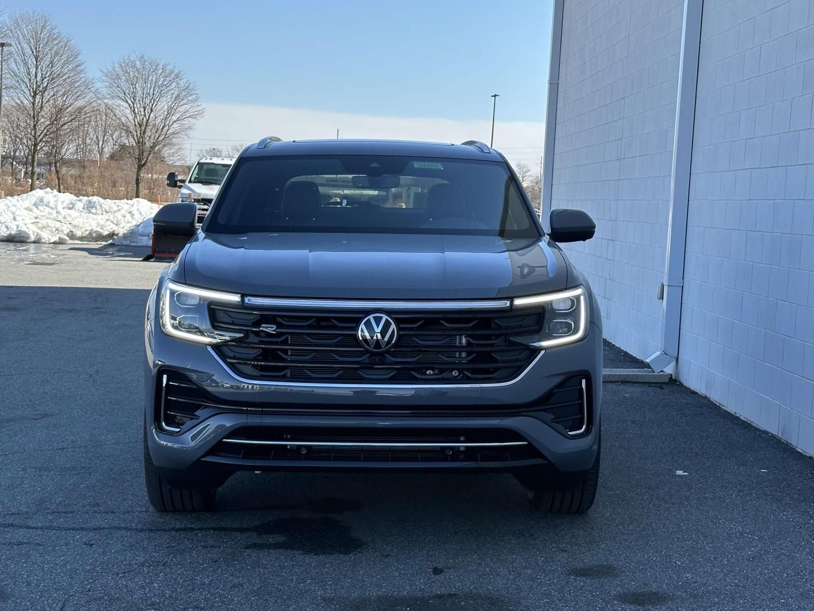 2026 Volkswagen Atlas Cross Sport 2.0T SEL Premium R-Line