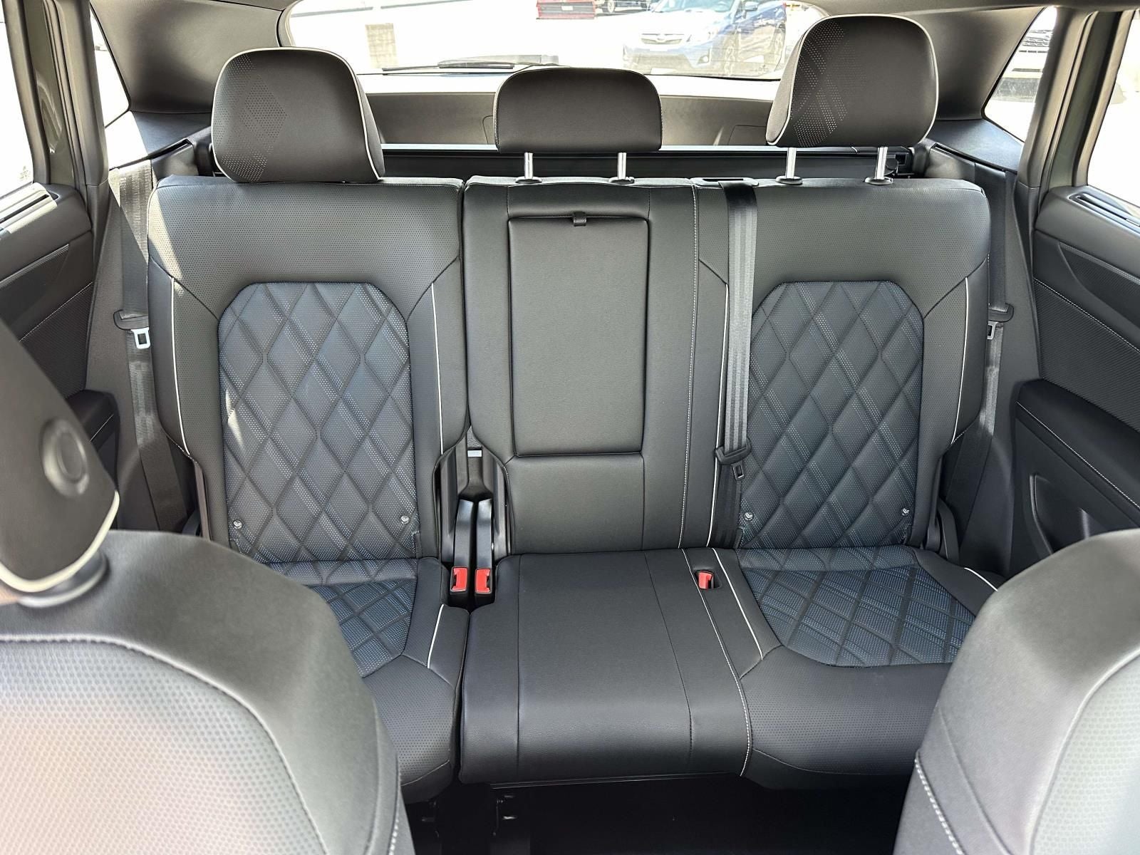 2026 Volkswagen Atlas Cross Sport 2.0T SEL Premium R-Line