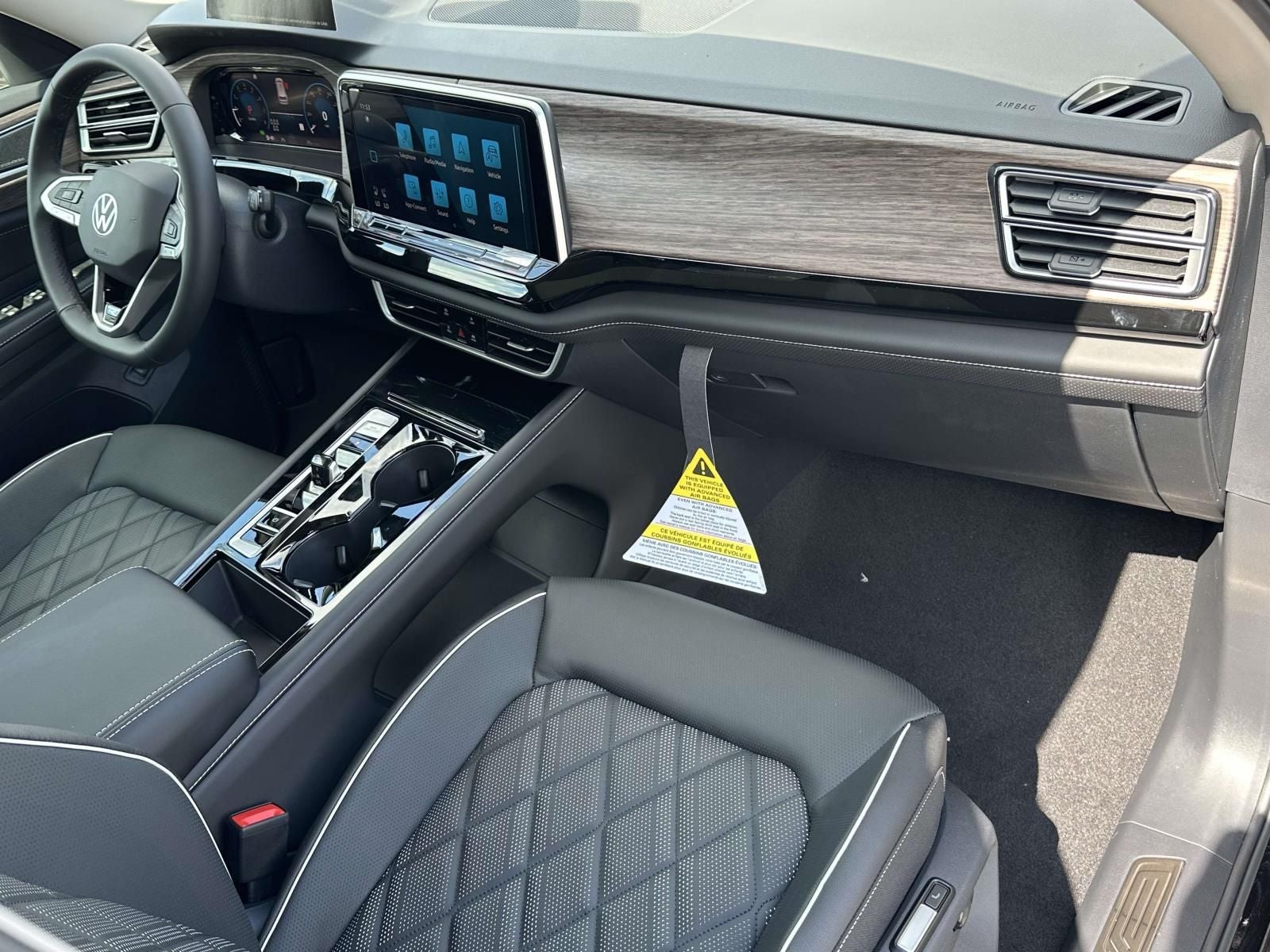 2026 Volkswagen Atlas 2.0T SEL Premium R-Line