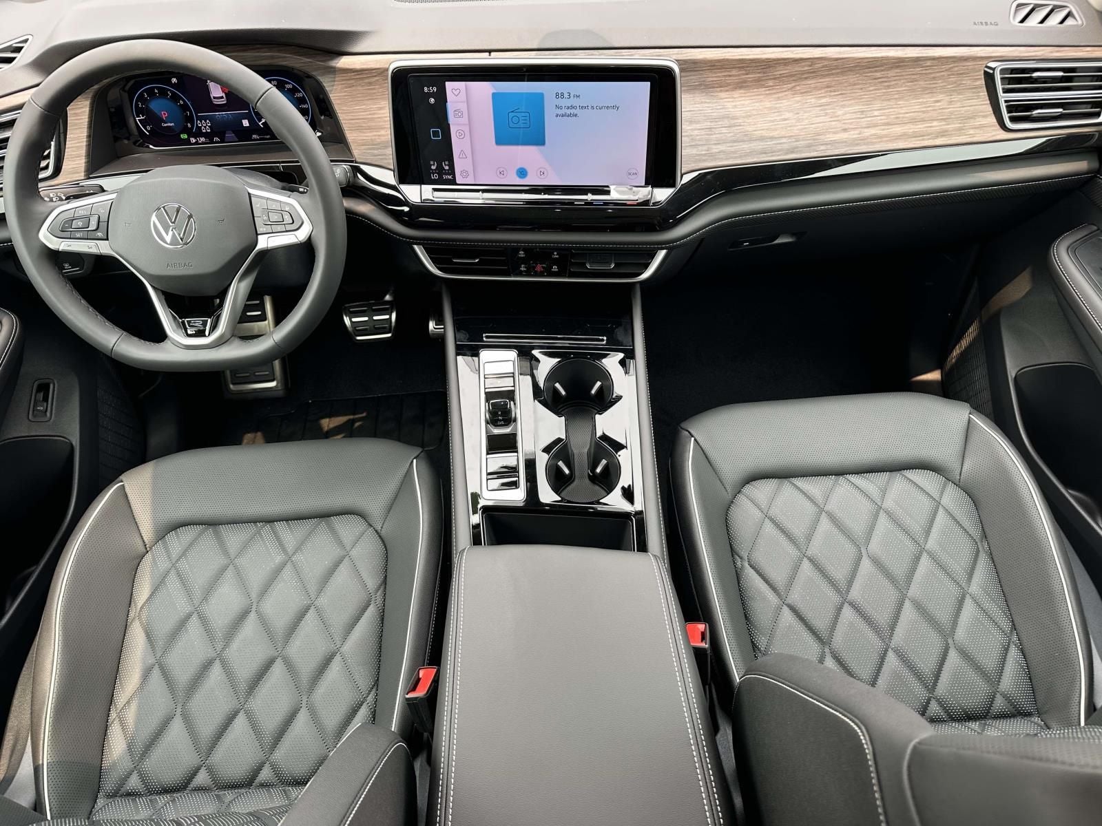 2026 Volkswagen Atlas 2.0T SEL Premium R-Line