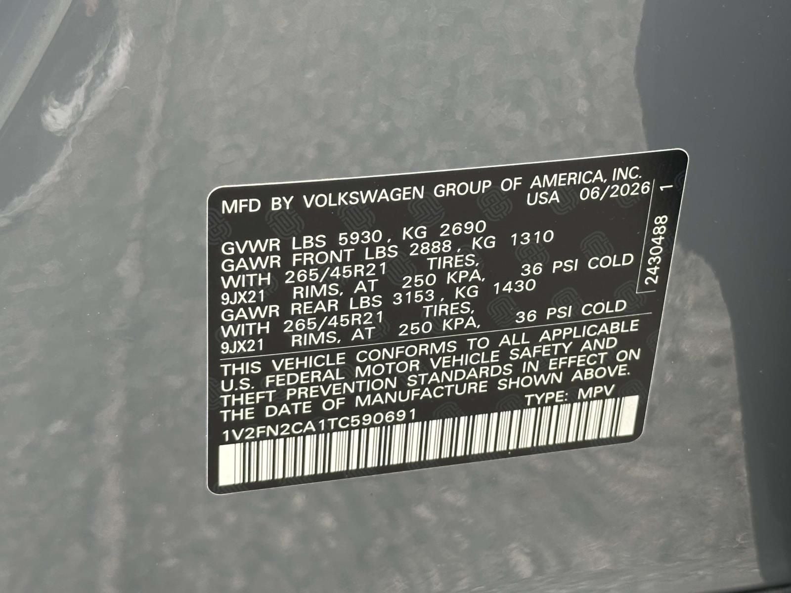 2026 Volkswagen Atlas 2.0T SEL Premium R-Line