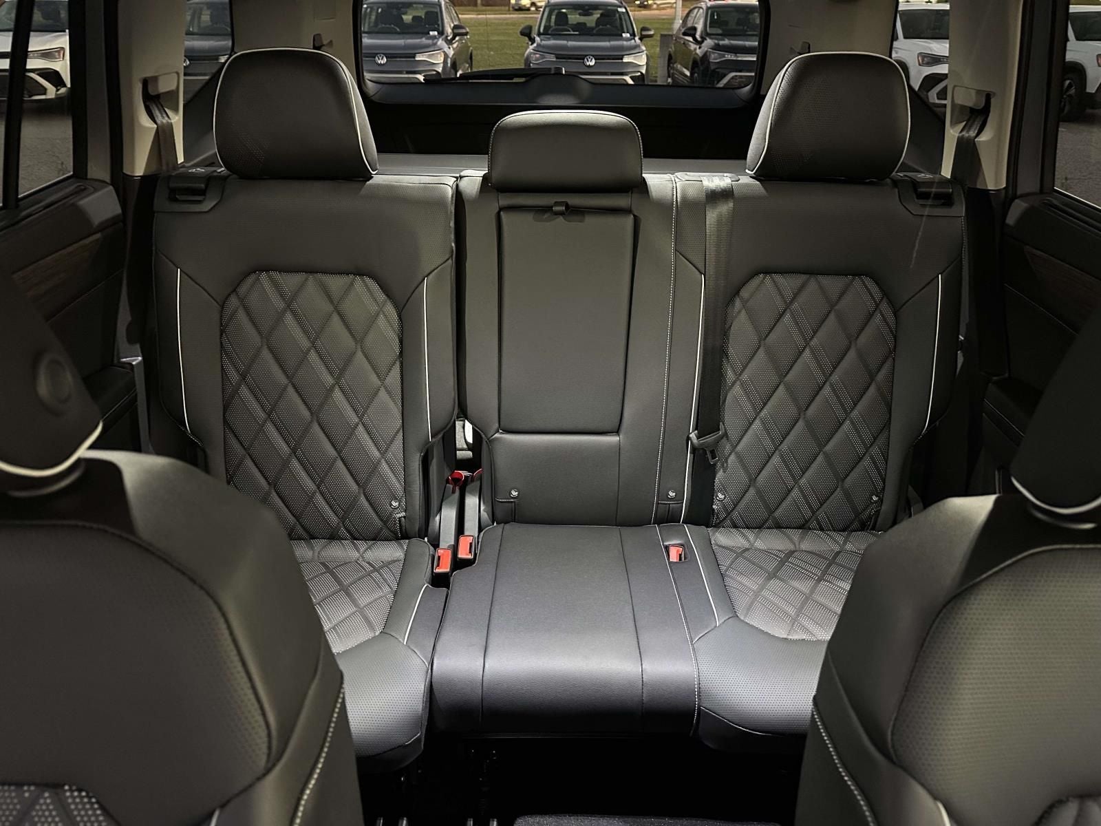 2026 Volkswagen Atlas 2.0T SEL Premium R-Line