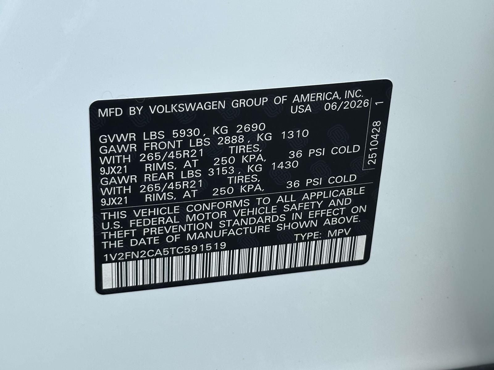 2026 Volkswagen Atlas 2.0T SEL Premium R-Line