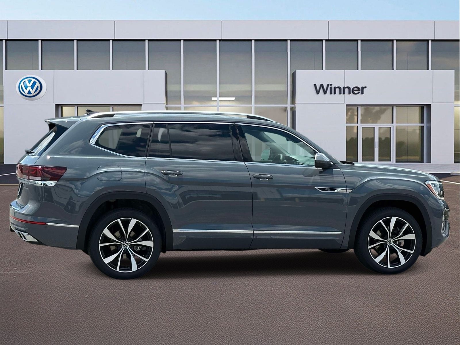 2026 Volkswagen Atlas 2.0T SEL Premium R-Line