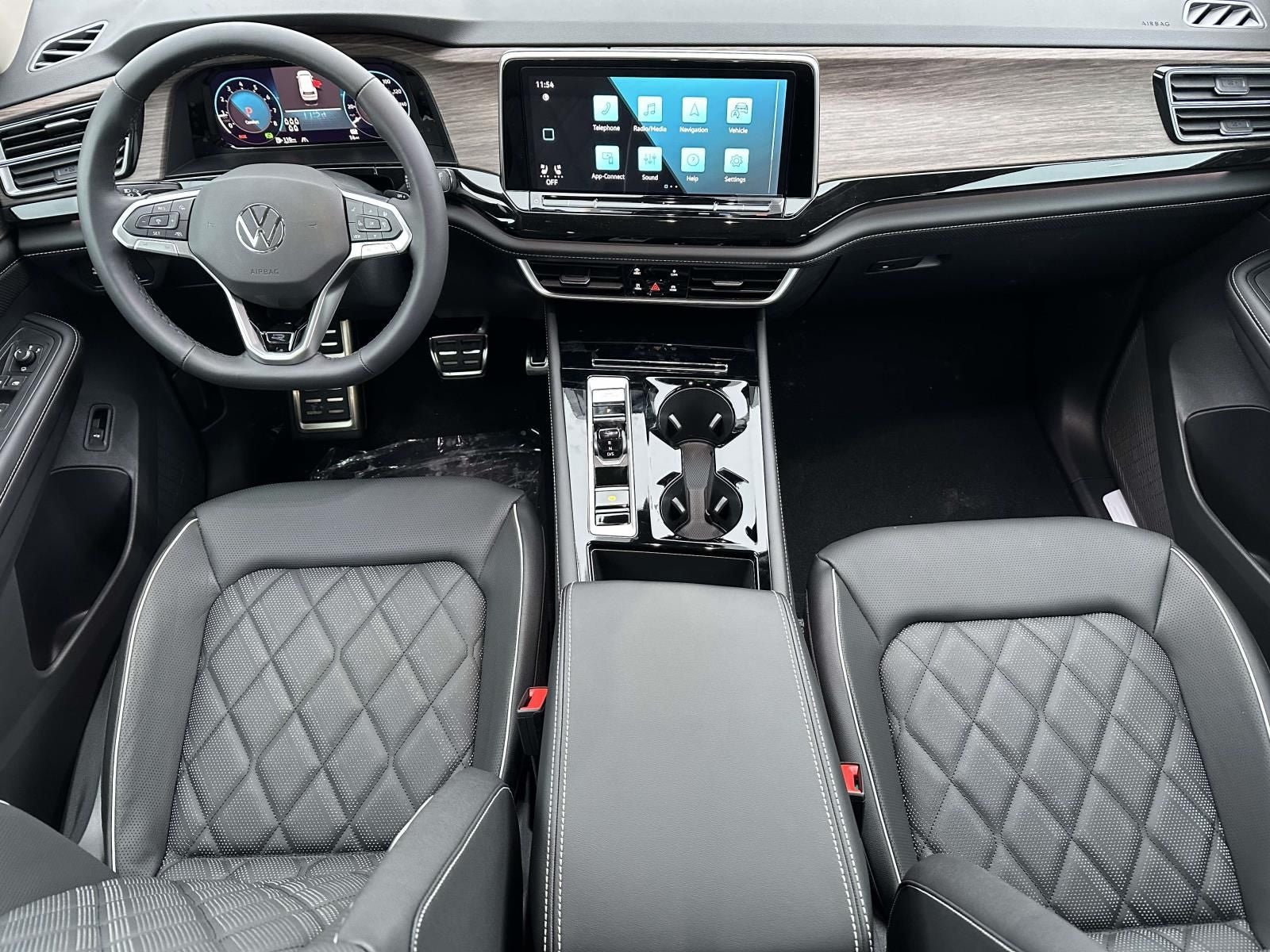 2026 Volkswagen Atlas 2.0T SEL Premium R-Line