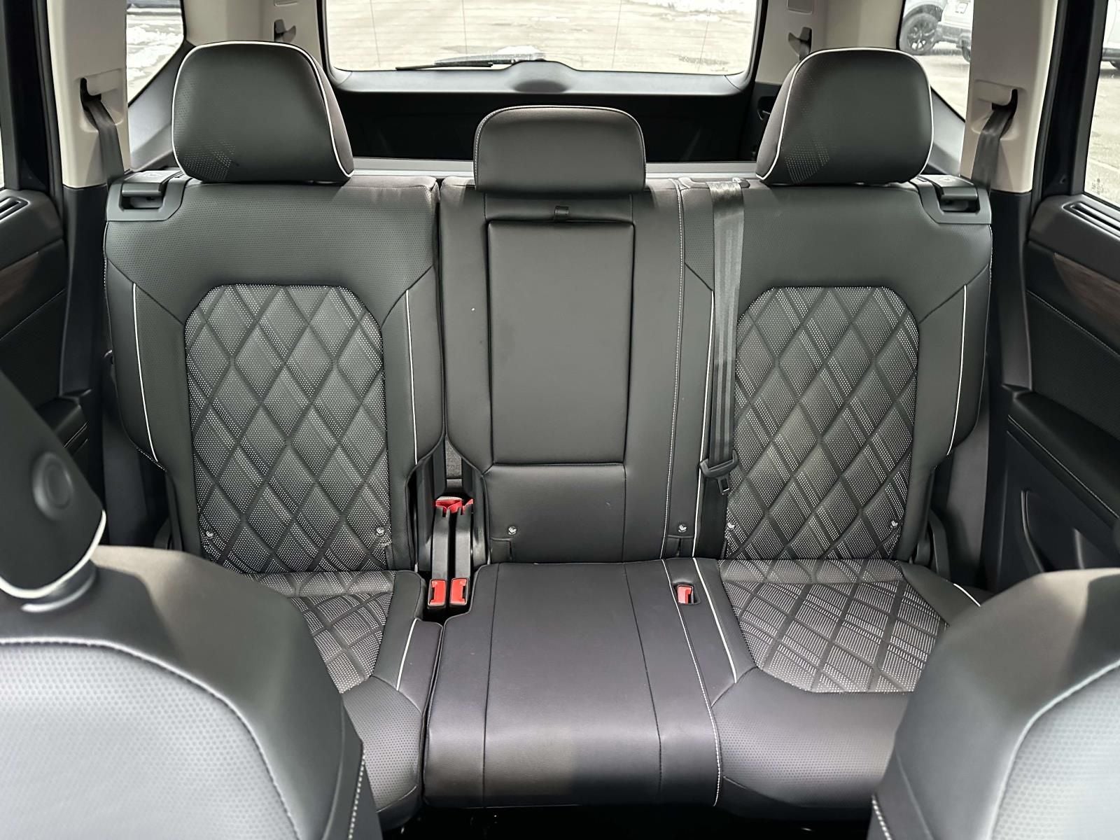 2026 Volkswagen Atlas 2.0T SEL Premium R-Line